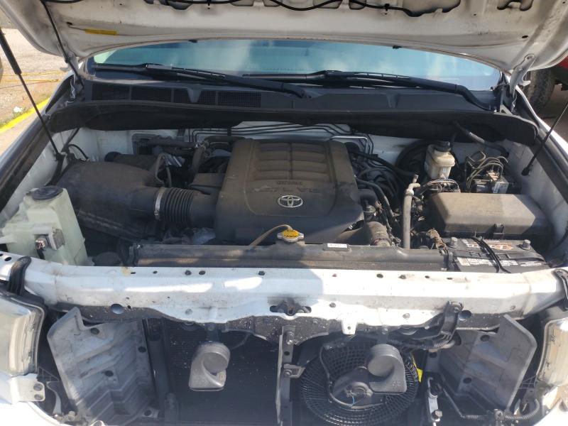 Photo 12 from auction – 2016 TOYOTA SEQOUIA with VIN 5TDJW5G17GS145963