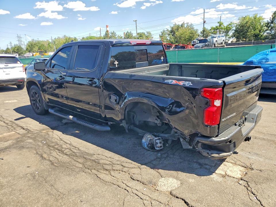 Photo 2 from auction – 2023 CHEVROLET SILVERADO with VIN 1GCUDEED9PZ258778