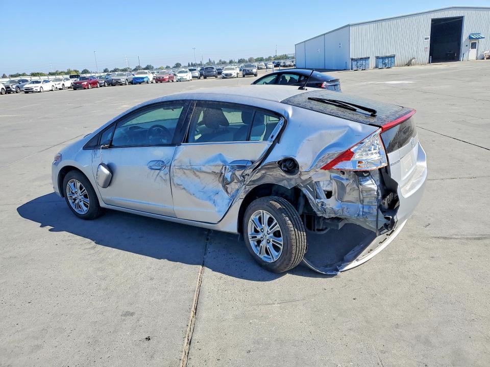 Photo 2 from auction – 2011 HONDA INSIGHT with VIN JHMZE2H79BS008626