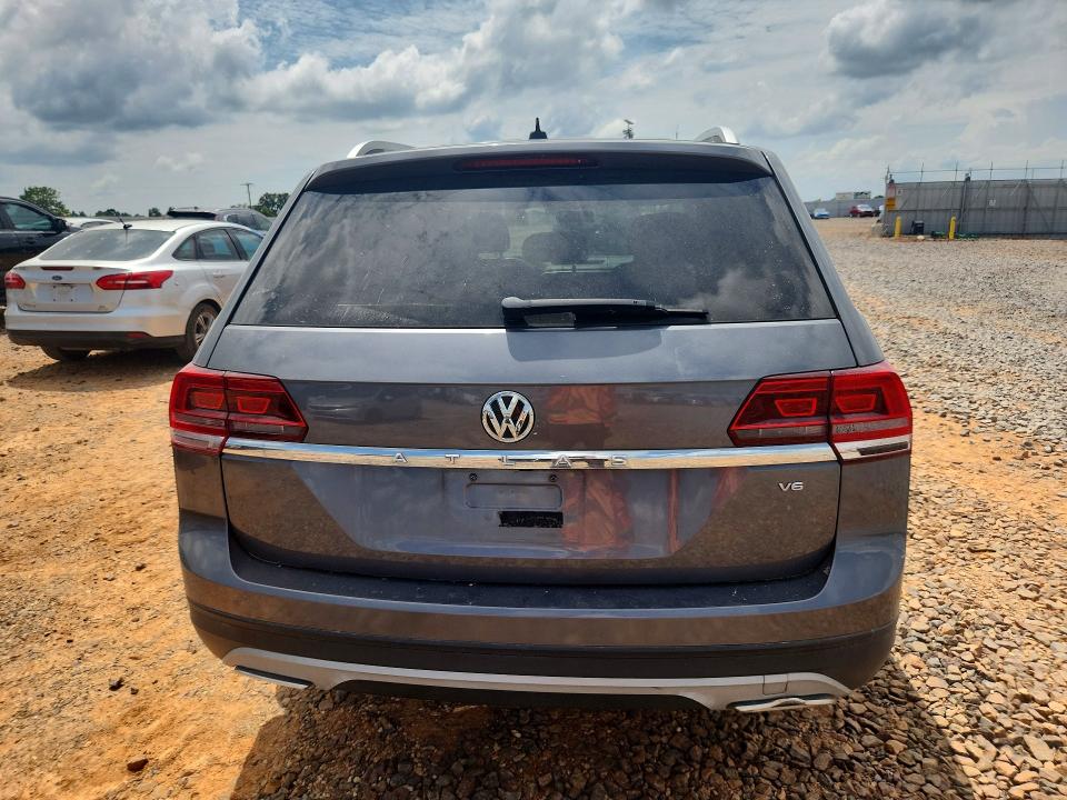 Photo 6 from auction – 2018 VOLKSWAGEN ATLAS with VIN 1V2BR2CA1JC503467