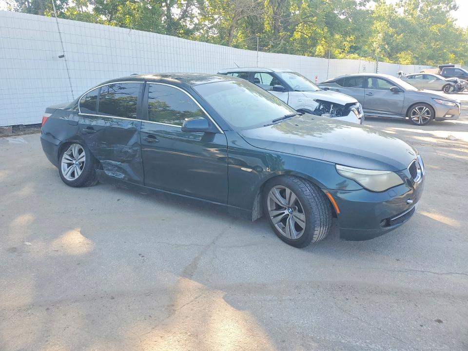 Снимка 4 от търг – 2010 BMW 528 с VIN WBANU5C58AC366185