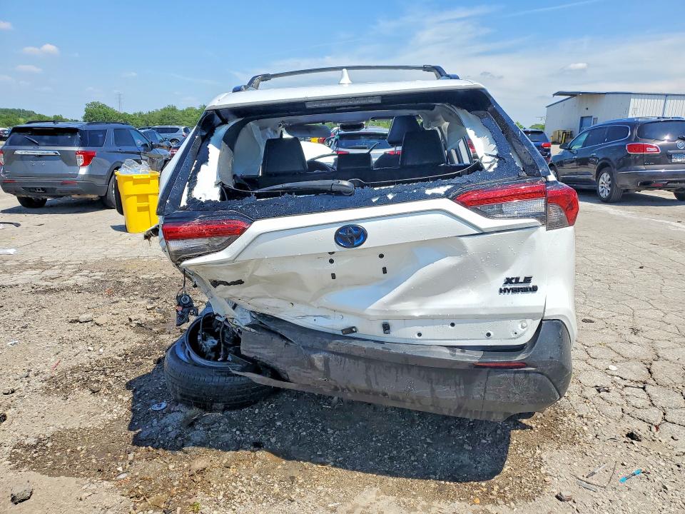 Photo 6 from auction – 2024 TOYOTA RAV4 with VIN 2T3B6RFV6RW047802