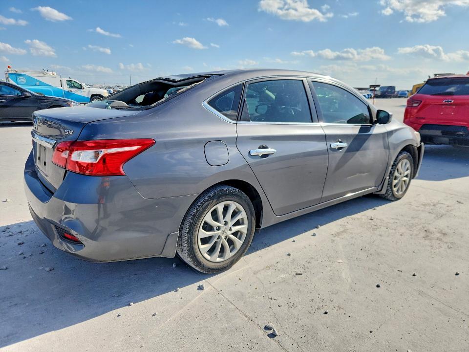 Photo 3 from auction – 2018 NISSAN SENTRA with VIN 3N1AB7AP2JL653360