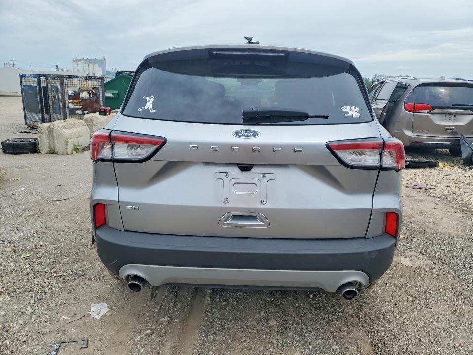 Photo 6 from auction – 2022 FORD ESCAPE with VIN 1FMCU0G64NUB96726