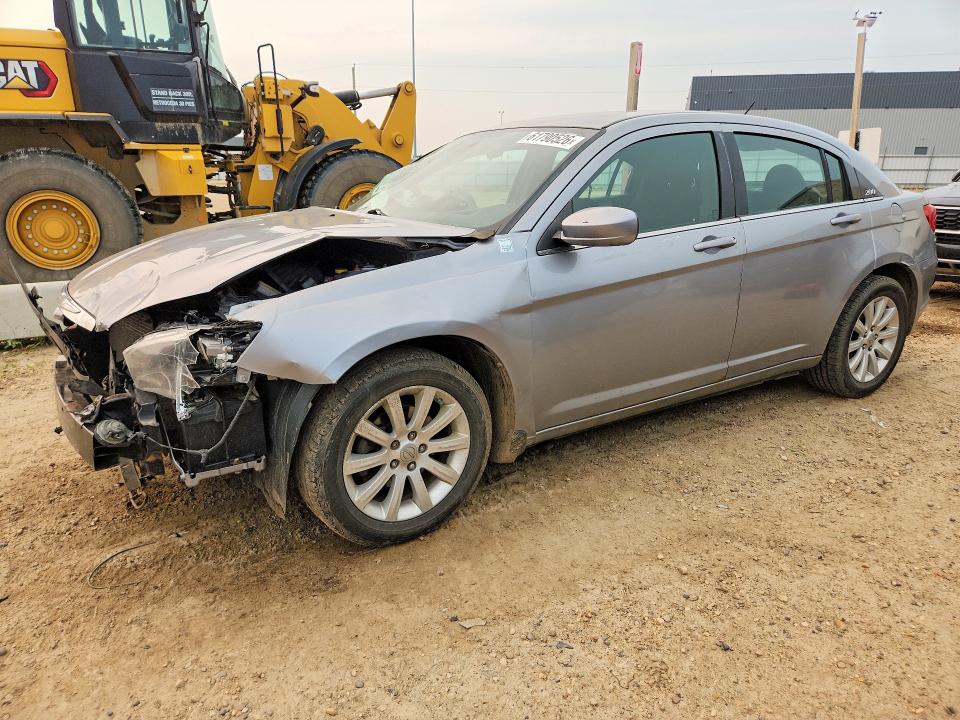 CHRYSLER 200 2013 with VIN 1C3CCBBB2DN509566 - Photo from auction