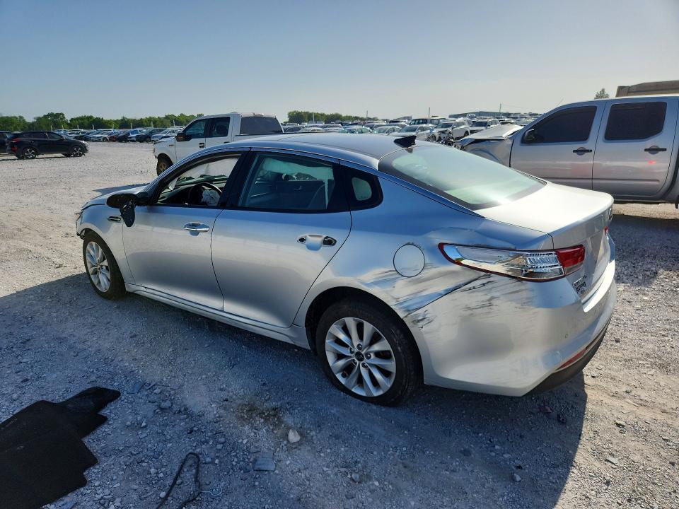 Photo 2 from auction – 2016 KIA OPTIMA with VIN 5XXGU4L30GG054584