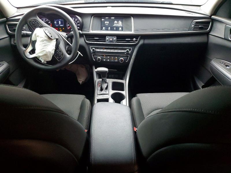 Photo 8 from auction – 2018 KIA OPTIMA with VIN 5XXGT4L33JG216072