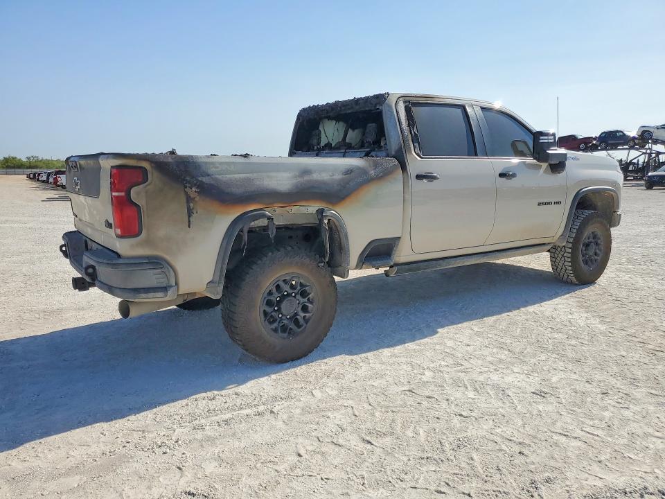 Photo 3 from auction – 2026 CHEVROLET SILVERADO with VIN 1GC4KYEY9TF229450
