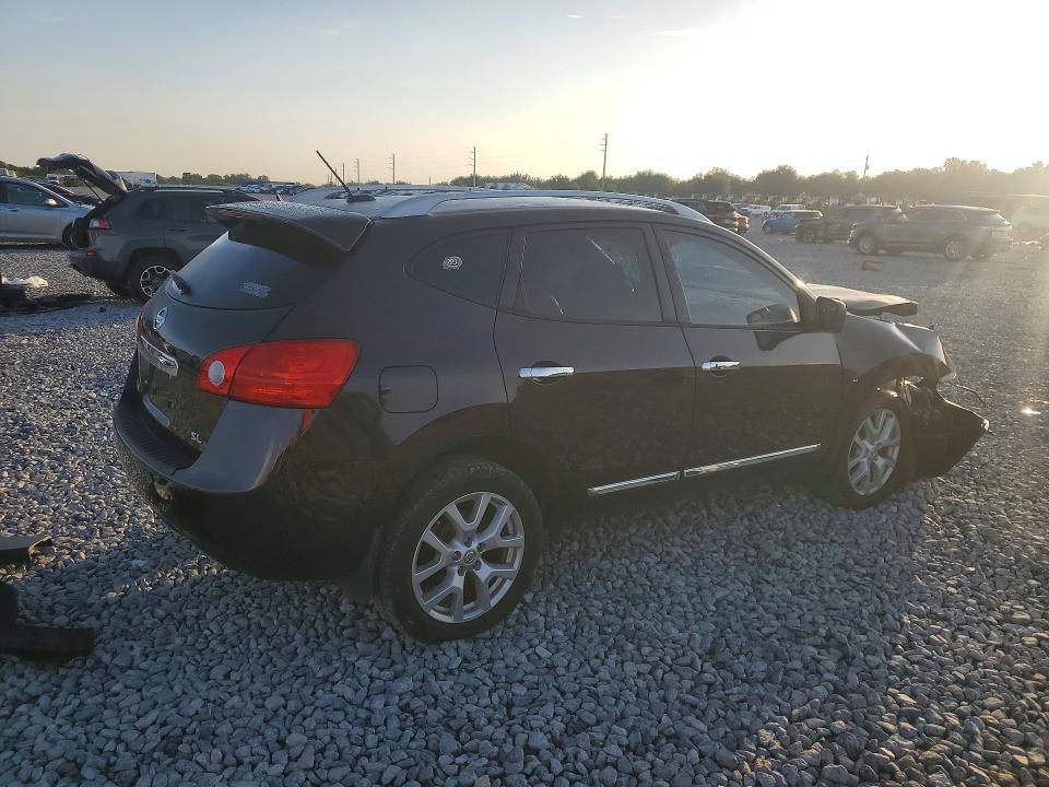 Photo 3 from auction – 2012 NISSAN ROGUE with VIN JN8AS5MT2CW259322