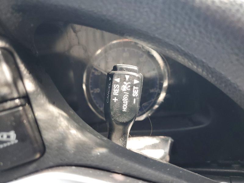 Photo 9 from auction – 2018 TOYOTA COROLLA with VIN 2T1BURHE0JC974196