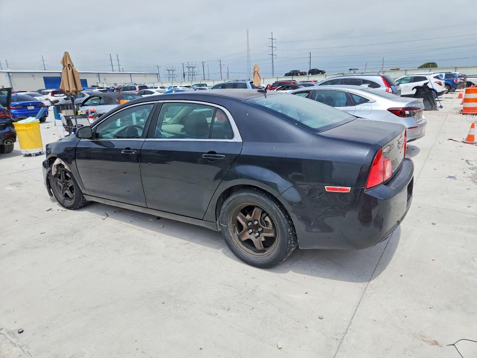Photo 2 from auction – 2011 CHEVROLET MALIBU with VIN 1G1ZB5E10BF375802