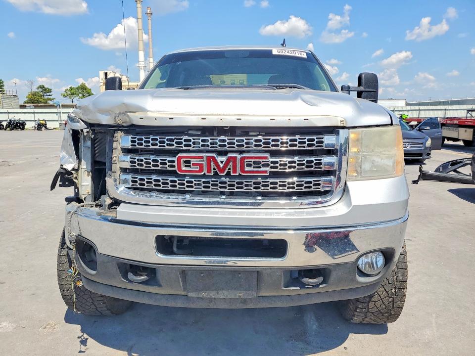 Photo 5 from auction – 2012 GMC SIERRA2500 with VIN 1GT120C88CF131338