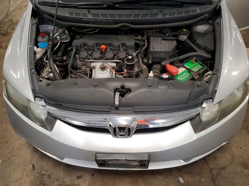 Photo 11 from auction – 2011 HONDA CIVIC with VIN 19XFA1F57BE040747