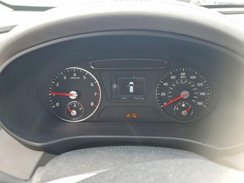 Photo 9 from auction – 2016 KIA SORENTO with VIN 5XYPH4A55GG112046