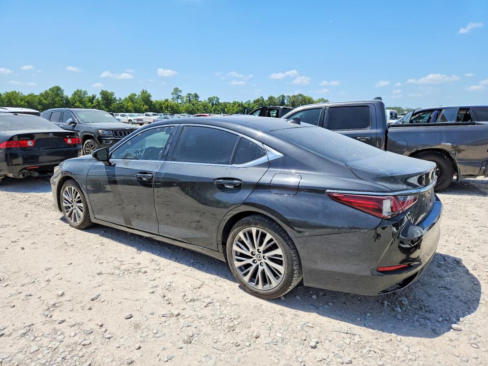 Photo 2 from auction – 2019 LEXUS ES with VIN 58ABZ1B18KU016425