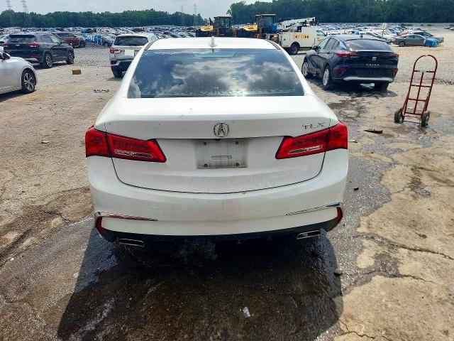 Photo 6 from auction – 2018 ACURA TLX with VIN 19UUB2F58JA009701