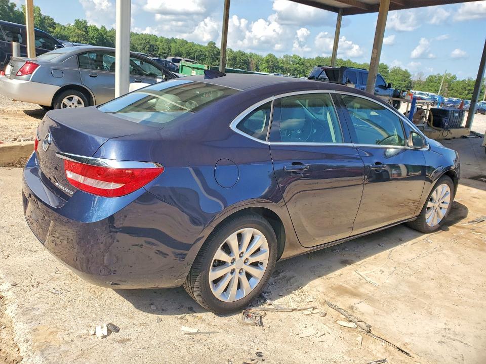 Photo 3 from auction – 2015 BUICK VERANO with VIN 1G4PP5SKXF4161877