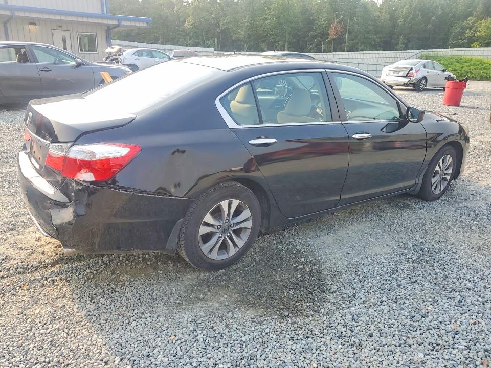 Photo 3 from auction – 2014 HONDA ACCORD with VIN 1HGCR2F3XEA258738
