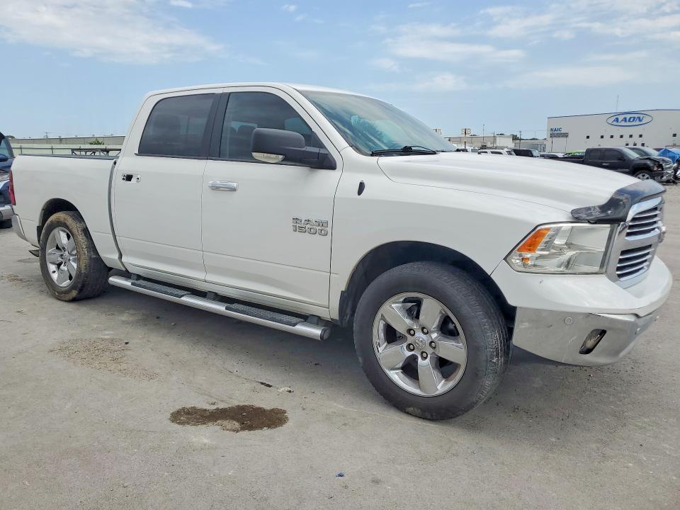Photo 4 from auction – 2017 RAM 1500 with VIN 1C6RR6LG4HS824924