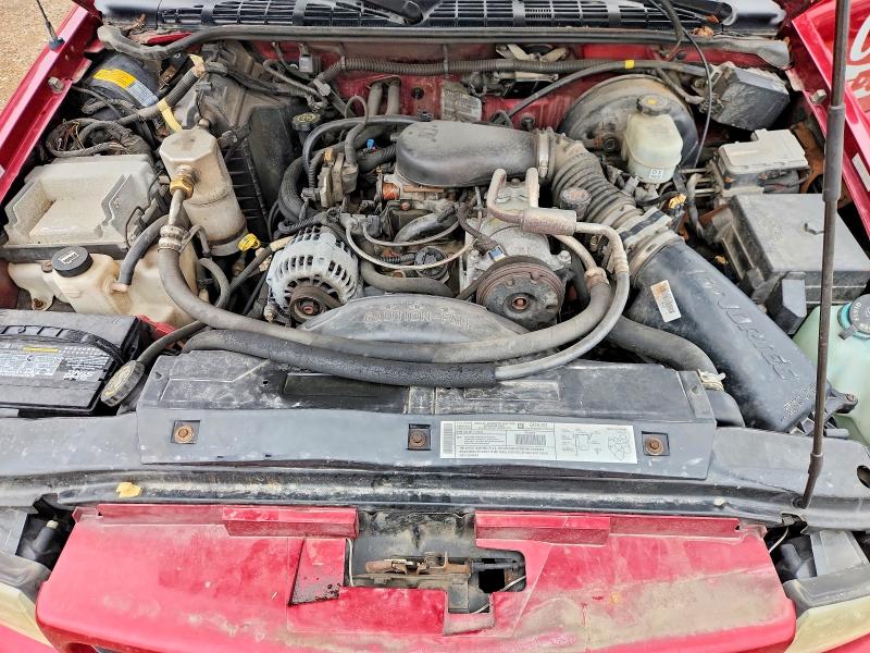 Photo 11 from auction – 2001 GMC SONOMA with VIN 1GTCS19W518255105