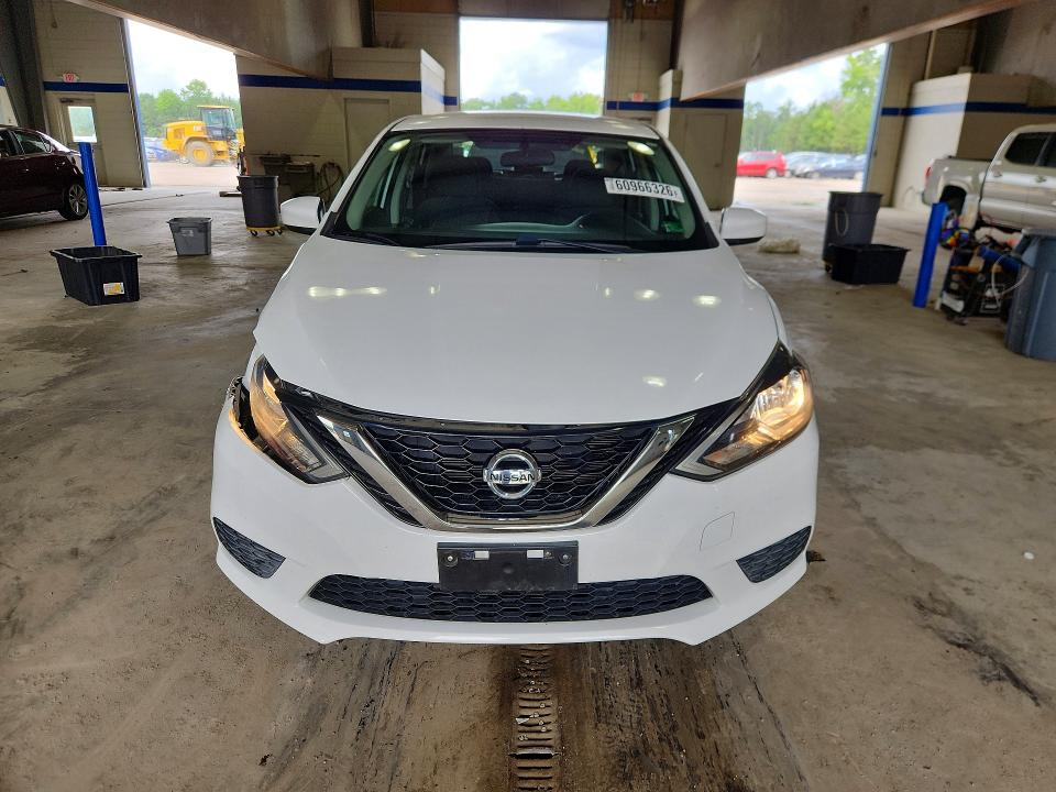 Photo 5 from auction – 2017 NISSAN SENTRA with VIN 3N1AB7AP2HY238441