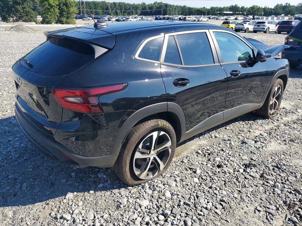 Photo 3 from auction – 2026 CHEVROLET TRAX with VIN KL77LGEP8TC175116