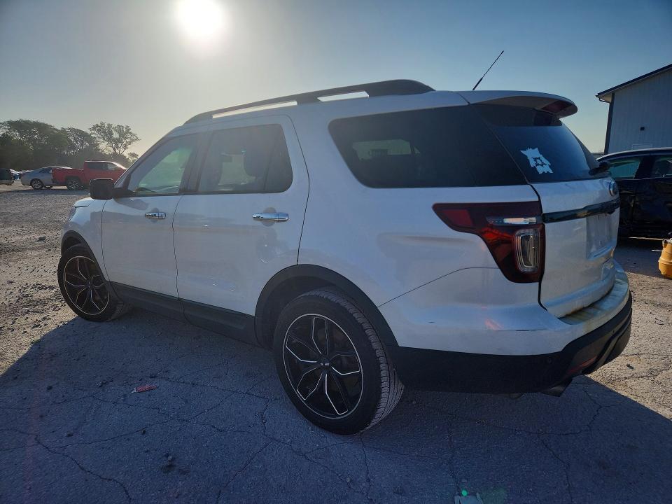 صورة رقم 2 من المزاد - 2013 FORD EXPLORER مع VIN 1FM5K8GT1DGB35849