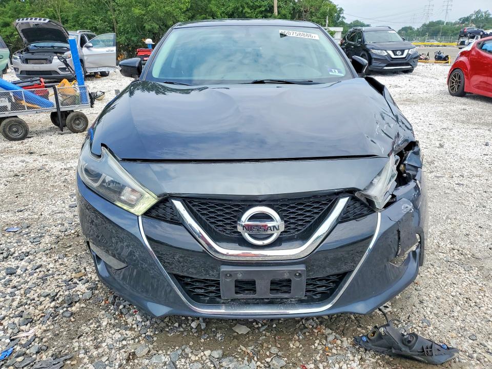 Photo 5 from auction – 2017 NISSAN MAXIMA with VIN 1N4AA6AP6HC367419