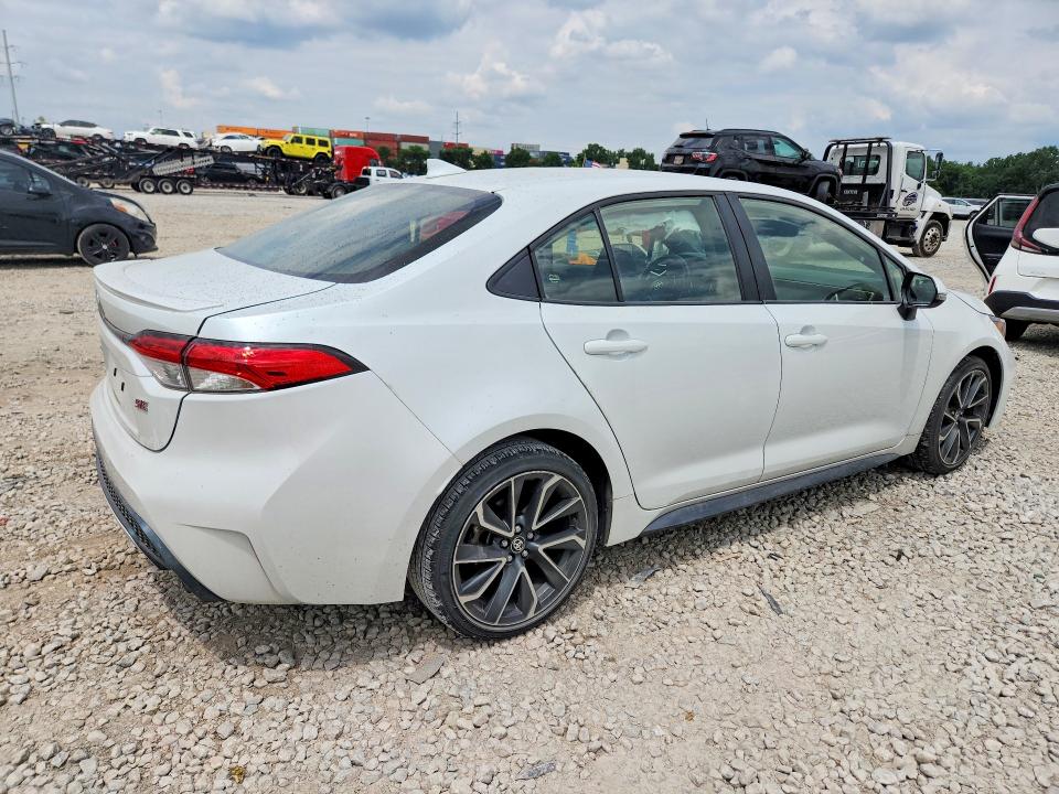 Photo 3 from auction – 2022 TOYOTA COROLLA with VIN JTDS4MCE3N3502390