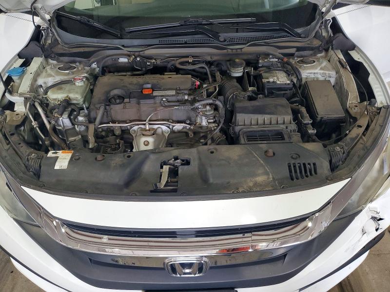 Photo 11 from auction – 2018 HONDA CIVIC with VIN 2HGFC2F51JH597335