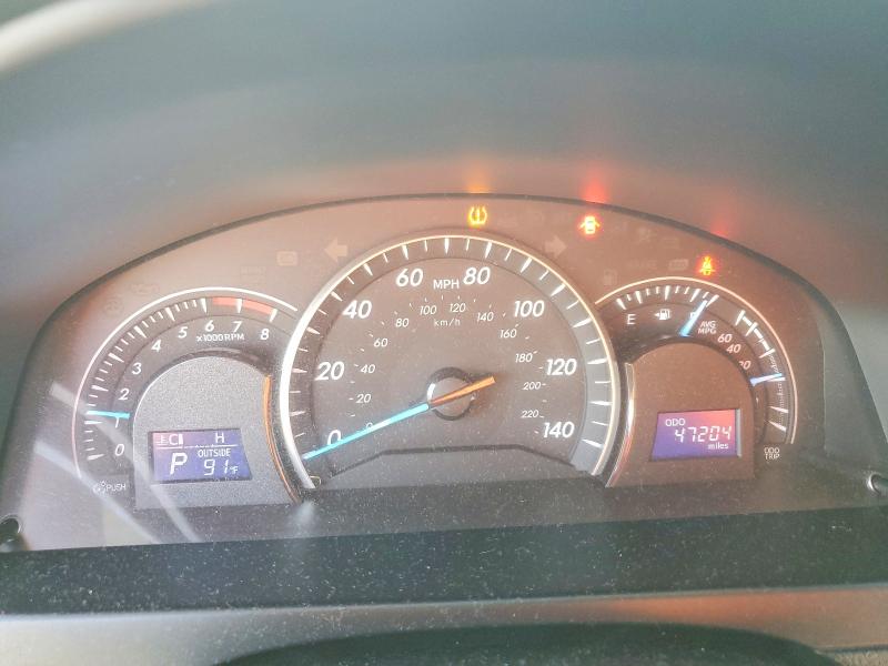 Photo 9 from auction – 2014 TOYOTA CAMRY with VIN 4T4BF1FK8ER406762