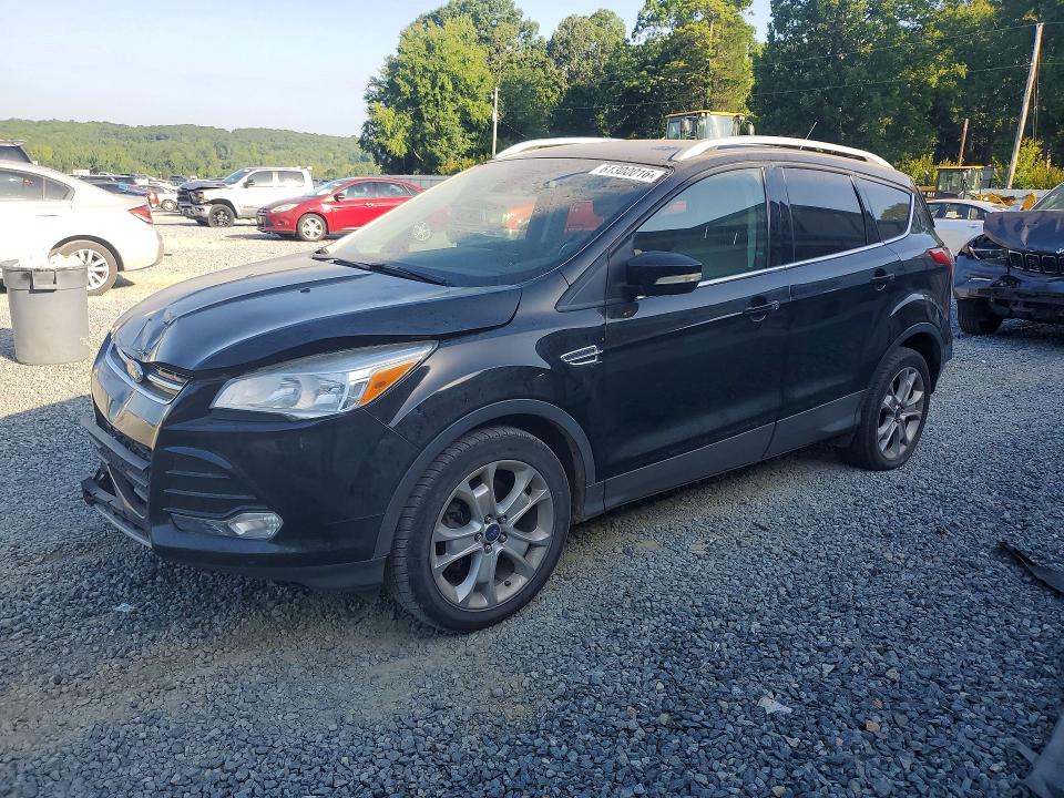 FORD ESCAPE 2016 with VIN 1FMCU0J90GUB30048 - Photo from auction