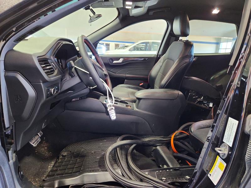 Photo 7 from auction – 2023 FORD ESCAPE with VIN 1FMCU9MN0PUB39331