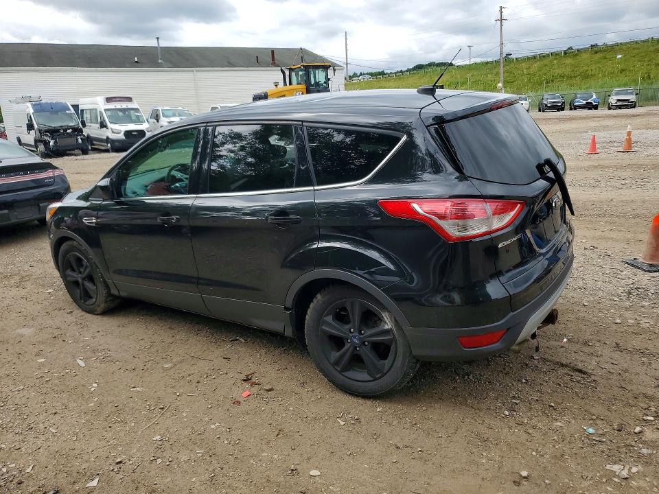 Photo 2 from auction – 2014 FORD ESCAPE with VIN 1FMCU0GX4EUB94662