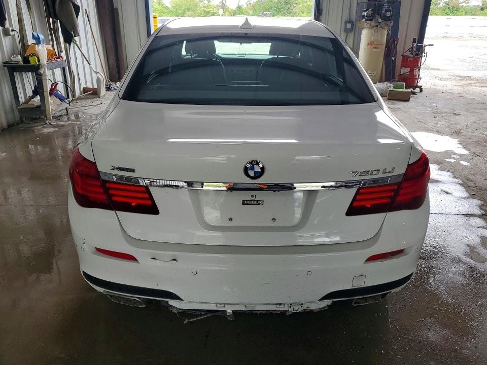 Photo 6 from auction – 2014 BMW 750 with VIN WBAYF8C56ED653355