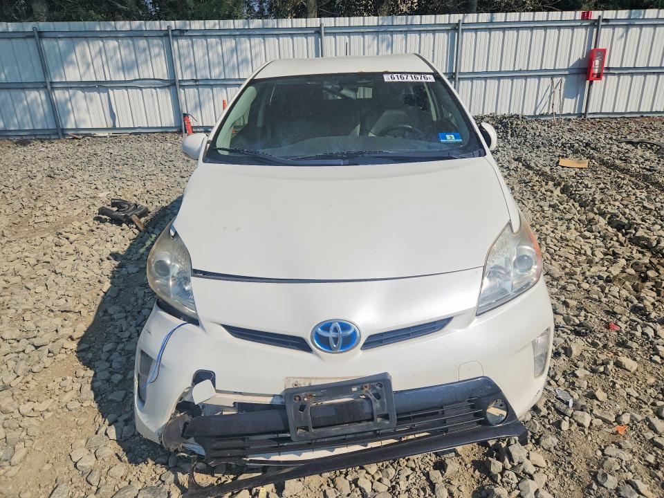 Photo 5 from auction – 2015 TOYOTA PRIUS with VIN JTDKN3DU3F0407490