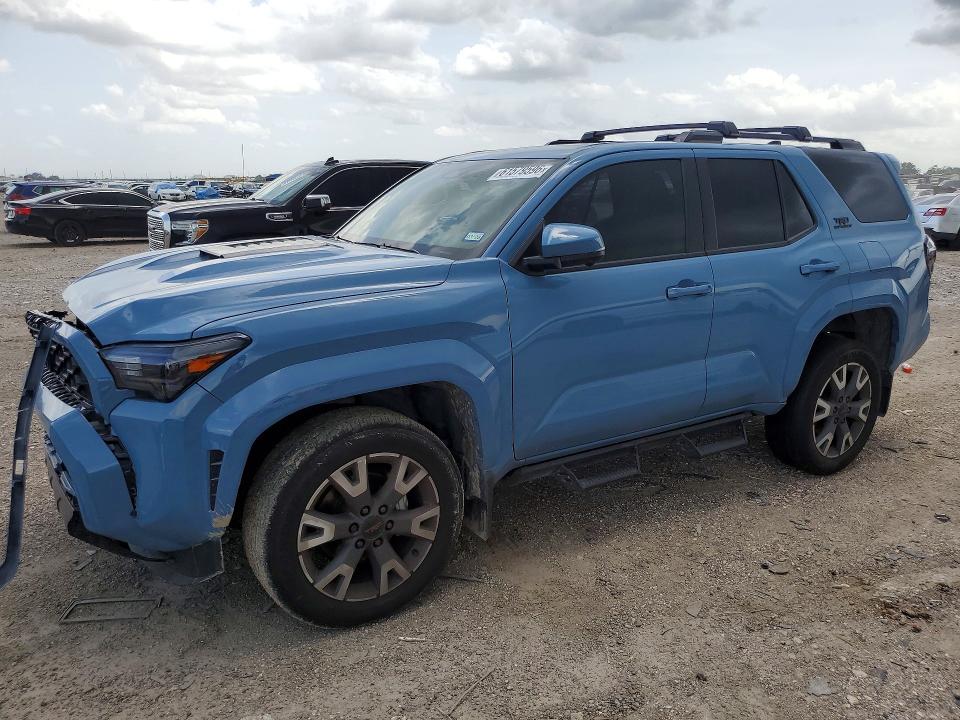TOYOTA 4RUNNER 2026 con VIN JTEVA5BR8T5105402 - Foto de la subasta