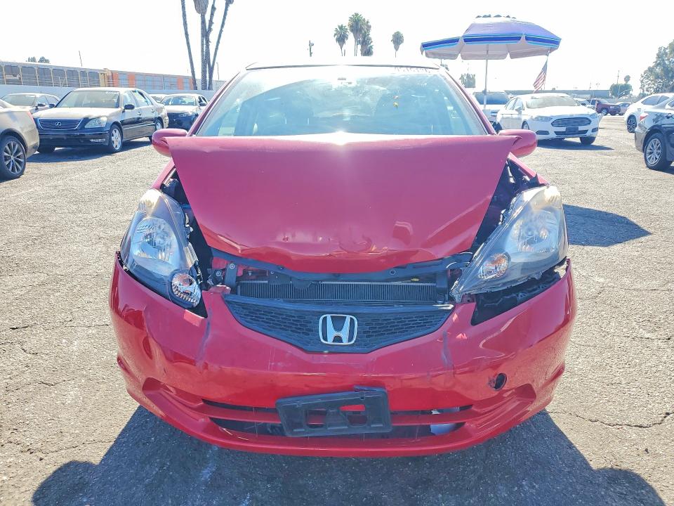 Photo 5 from auction – 2013 HONDA FIT with VIN JHMGE8H39DC041694