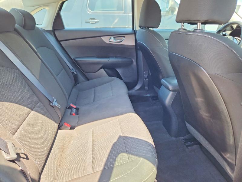 Photo 10 from auction – 2020 KIA FORTE with VIN 3KPF24AD5LE186739