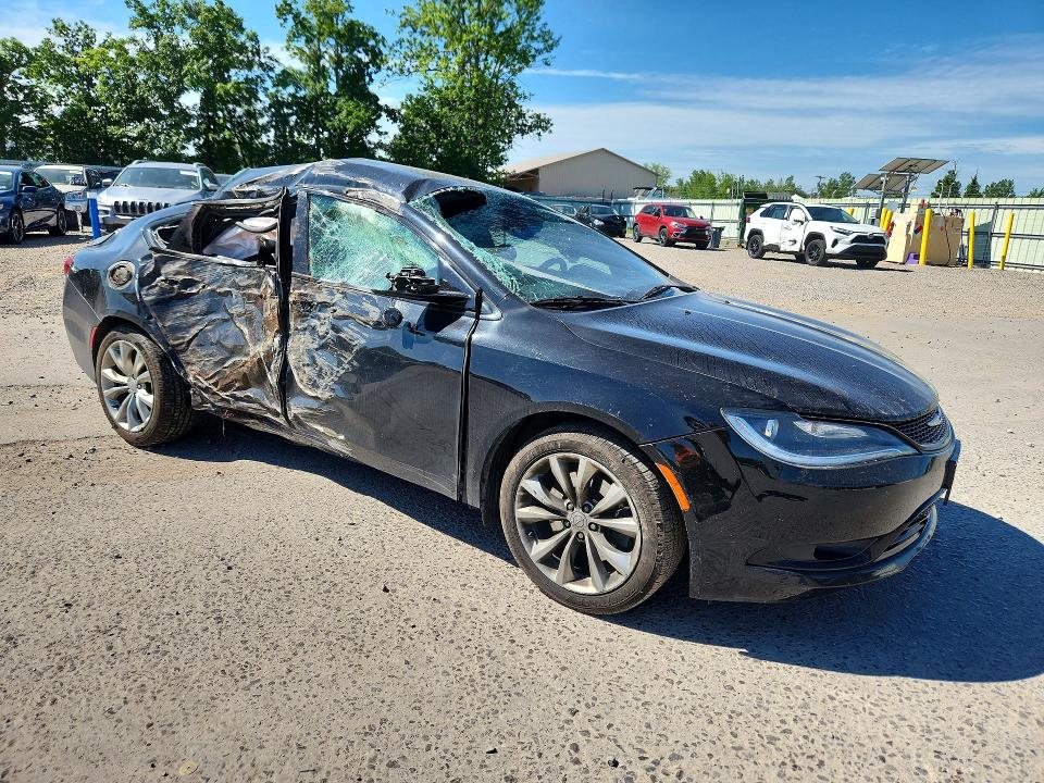 صورة رقم 4 من المزاد - 2015 CHRYSLER 200 مع VIN 1C3CCCDG4FN615695