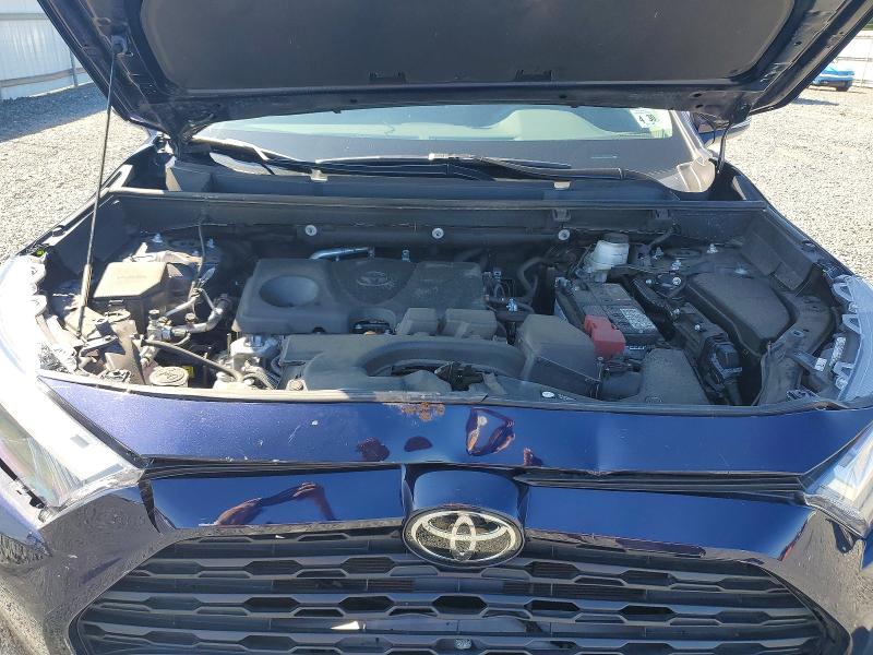 Photo 12 from auction – 2025 TOYOTA RAV4 with VIN 2T3A1RFV1SW529996