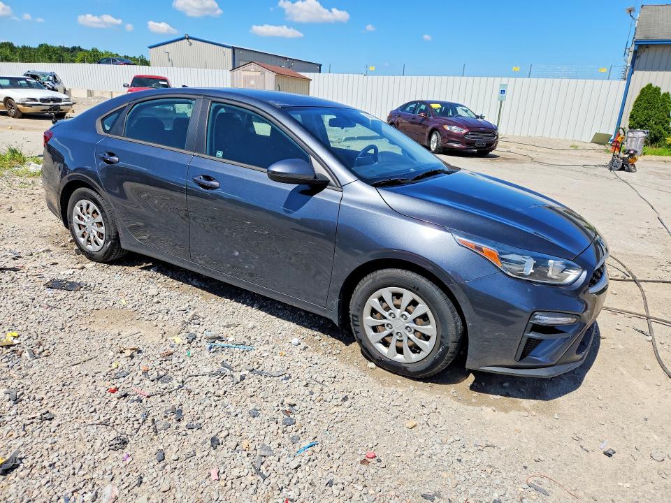 Photo 4 from auction – 2021 KIA FORTE with VIN 3KPF24AD3ME394801