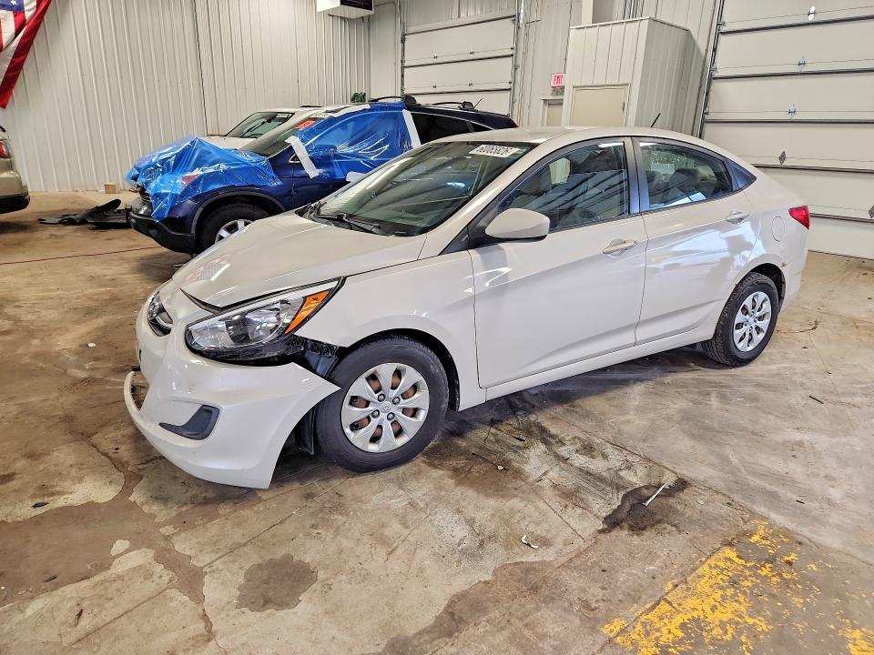 HYUNDAI ACCENT 2016 with VIN KMHCT4AE7GU952627 - Photo from auction