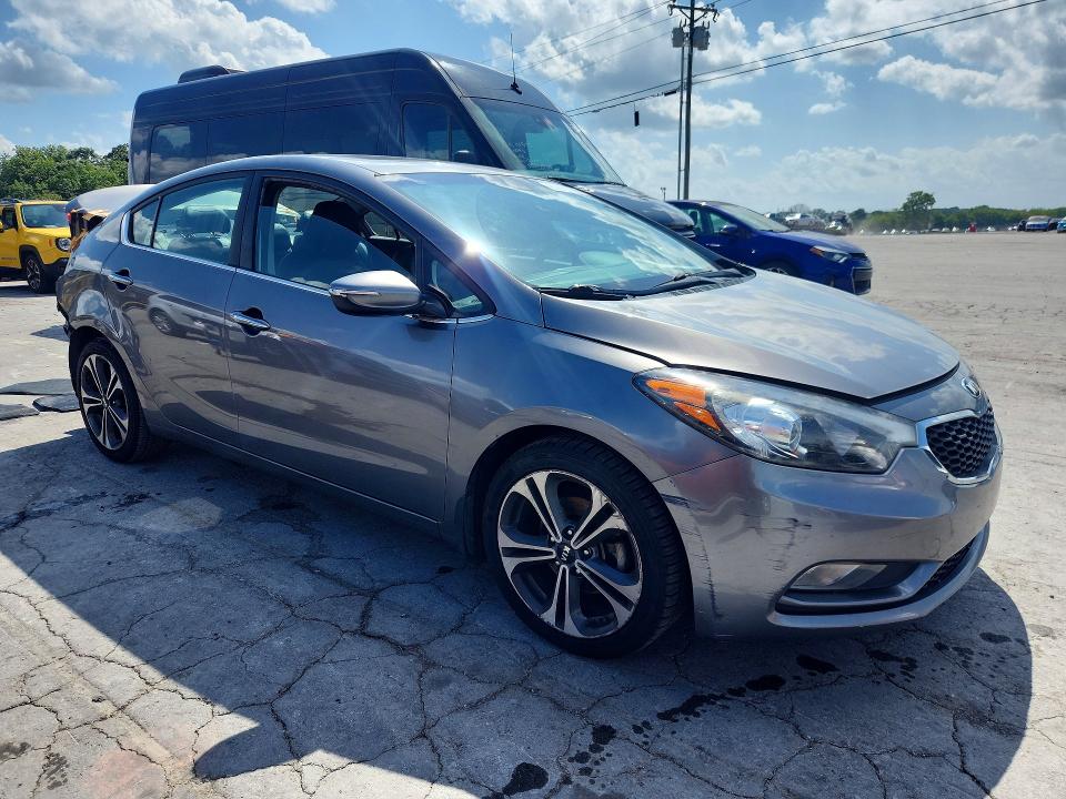 Photo 4 from auction – 2014 KIA FORTE with VIN KNAFZ4A80E5168319