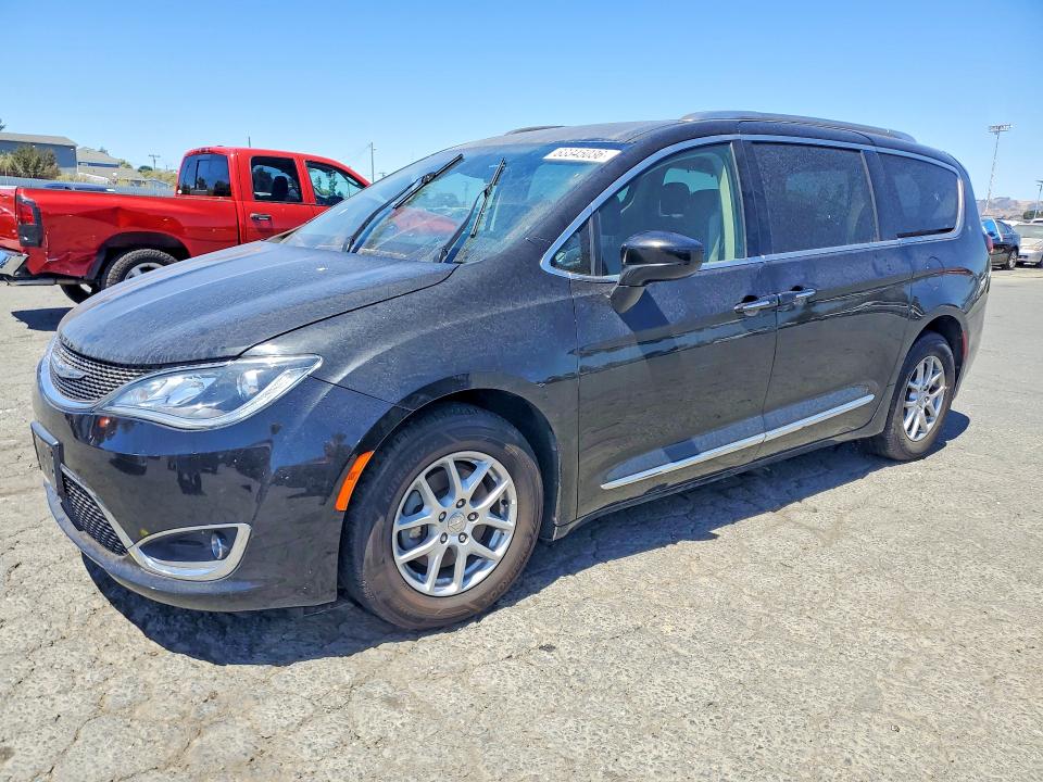 CHRYSLER PACIFICA 2020 with VIN 2C4RC1BG7LR271257 - Photo from auction