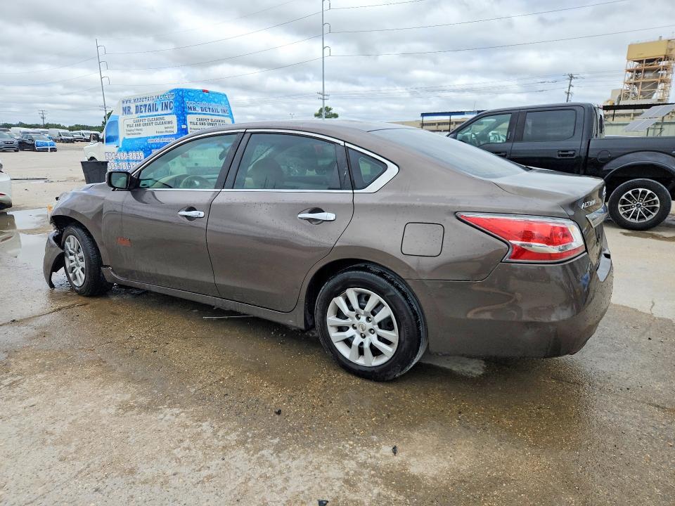 Photo 2 from auction – 2015 NISSAN ALTIMA with VIN 1N4AL3AP9FC416246
