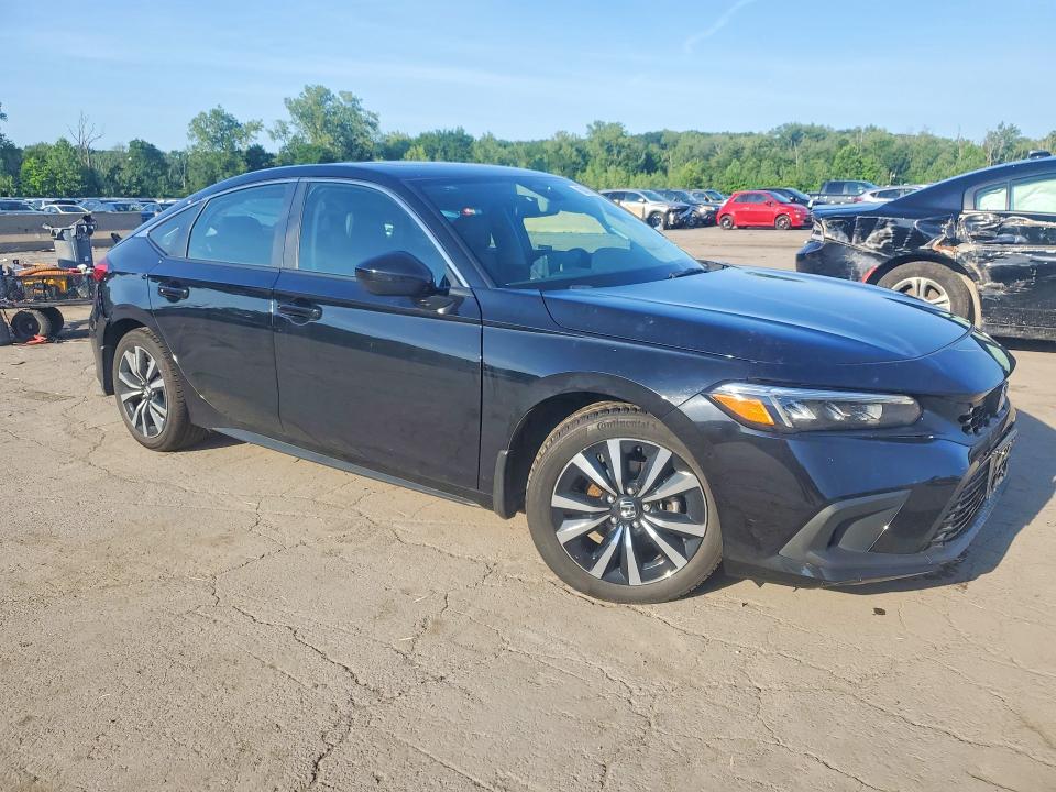 Photo 4 from auction – 2024 HONDA CIVIC with VIN 19XFL1H73RE017565
