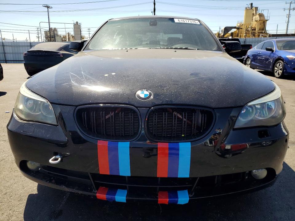 Photo 5 from auction – 2006 BMW 530 with VIN WBANE73556CM32532