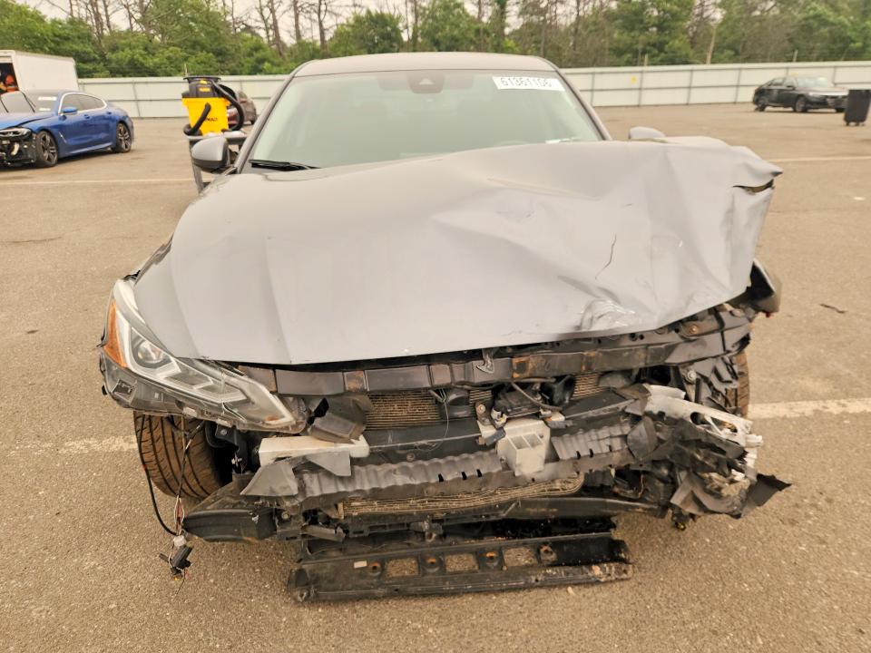 Photo 5 from auction – 2019 NISSAN ALTIMA with VIN 1N4BL4EV3KC235138