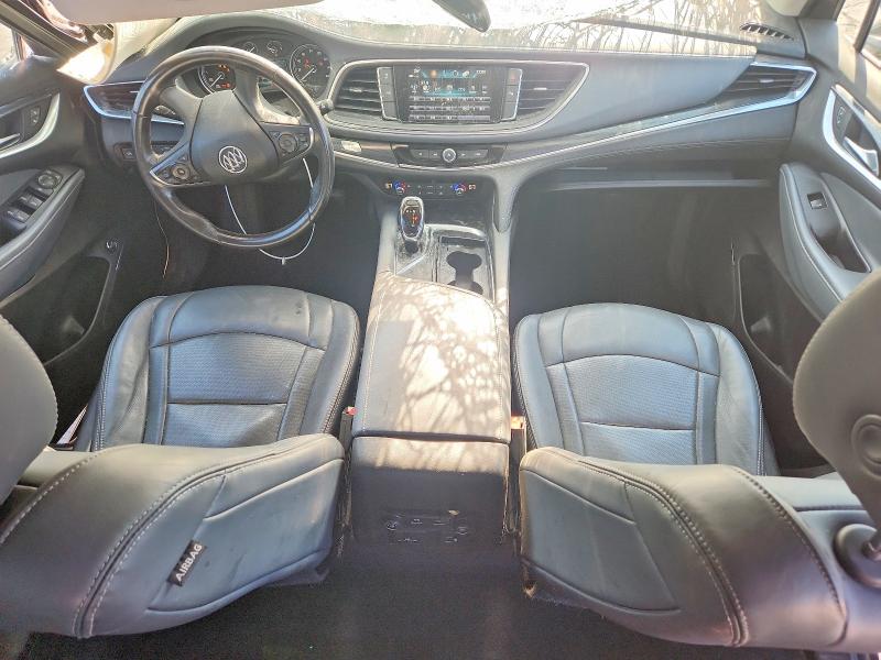 Photo 8 from auction – 2019 BUICK ENCLAVE with VIN 5GAEVAKWXKJ214359